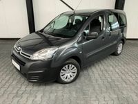 Gebraucht Citroën Berlingo Feel 75 PS (55 kW) 2016 Grau metallic Van / Kleinbus