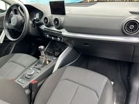 gebraucht Audi Q2 S-Line Sport TDI 30