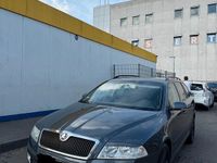 Gebraucht Skoda Octavia 105 PS (77 kW) 2008 Grau Kombi