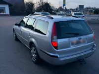 Gebraucht Ford Mondeo 120 PS (88 kW) 2006 Silber Kombi