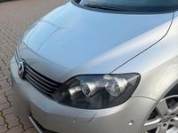 Gebraucht VW Golf VI Team 105 PS (77 kW) 2010 Silber Kleinwagen