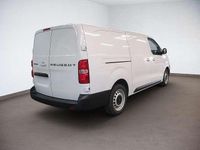 Gebraucht Peugeot Expert 144 PS (105 kW) 2024 Kaolin weiß Van
