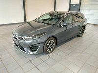 Gebraucht Kia Ceed Spirit 141 PS (103 kW) 2022 Grau Kleinwagen