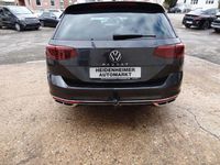 Gebraucht VW Passat R-line 200 PS (147 kW) 2021 Grau Limousine