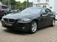 Gebraucht BMW 530 Sport Line 258 PS (189 kW) 2012 Sophistograu Limousine