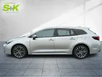 Gebraucht Toyota Corolla Team 140 PS (102 kW) 2024 Silver metallic Limousine
