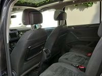 Gebraucht VW Touran Highline 150 PS (110 kW) 2015 Schwarz Van / Kleinbus