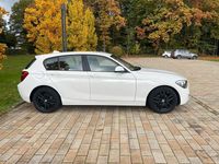 Gebraucht BMW 116 Performance 136 PS (100 kW) 2014 Weiß Kleinwagen