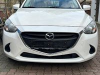 Gebraucht Mazda 2 75 PS (55 kW) 2015 Weiß Kleinwagen