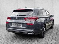 Gebraucht Hyundai i30 Advantage 140 PS (102 kW) 2024 Grau Kombi