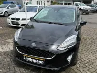 Gebraucht Ford Fiesta Cool & Connect 86 PS (63 kW) 2017 Schwarz Kleinwagen