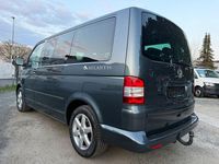 Gebraucht VW T5 174 PS (127 kW) 2007 Grau Van