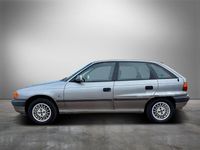 Gebraucht Opel Astra 70 PS (51 kW) 1993 Grau Kleinwagen