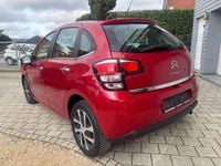 Gebraucht Citroën C3 SELECTION 82 PS (60 kW) 2015 Rot Limousine