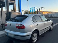 Gebraucht Seat Leon 101 PS (74 kW) 2000 Silber Kleinwagen