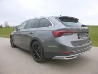 Gebraucht Skoda Octavia Scout Scout 4x4 200 PS (147 kW) 2023 Graphitegrau metallic Kombi