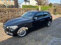 Gebraucht BMW 116 109 PS (80 kW) 2015 Schwarz Kleinwagen