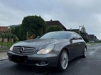 Gebraucht Mercedes CLS320 224 PS (164 kW) 2006 Gold Coupé