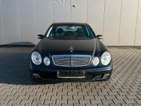 Gebraucht Mercedes E240 177 PS (130 kW) 2003 Schwarz Limousine