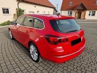 gebraucht Opel Astra Sports Tourer 2.0 CDTI Exklusiv AT