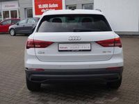 Gebraucht Audi Q3 Ambiente 150 PS (110 kW) 2021 Weiß SUV