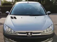 Gebraucht Peugeot 206 Filou 75 PS (55 kW) 2005 Silber Kleinwagen