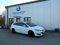 Gebraucht Opel Astra Active 140 PS (102 kW) 2013 Schneeweiss/olympic/summit whi Kombi