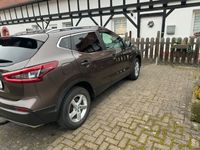 gebraucht Nissan Qashqai 1.6 DIG-T mit Garantie