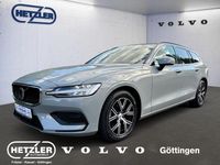 Gebraucht Volvo V60 Core 197 PS (144 kW) 2024 Grau Kombi