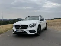 Gebraucht Mercedes GLA250 211 PS (155 kW) 2018 Weiß SUV