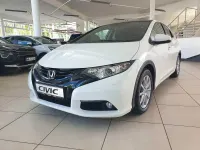 Gebraucht Honda Civic Executive 120 PS (88 kW) 2014 Weiß Kleinwagen