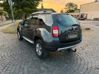 Gebraucht Dacia Duster Prestige 125 PS (91 kW) 2015 Grün SUV