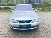 Gebraucht Opel Vectra Edition 125 PS (91 kW) 2001 Silber Limousine