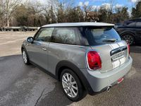 Gebraucht Mini Cooper 136 PS (100 kW) 2019 Grau Kleinwagen