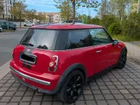 Käytetty Mini ONE 90 HP (66 kW) 2003 Punainen Viistoperä