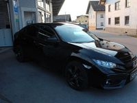 Gebraucht Honda Civic Elegance 126 PS (92 kW) 2020 Crystal black pearl (metallic) Limousine