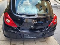 Second-hand Opel Corsa Cosmo 90 CP (66 kW) 2007 Negru Hatchback