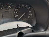 Second-hand VW Polo Basis 50 CP (36 kW) 1999 Verde Berlinǎ