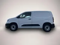 Gebraucht Opel Combo Edition 102 PS (75 kW) 2020 Manufacturer Van / Kleinbus
