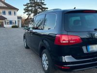 Second-hand VW Sharan 150 CP (110 kW) 2013 Negru Monovolum