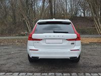 Gebraucht Volvo XC60 190 PS (139 kW) 2019 Weiß SUV