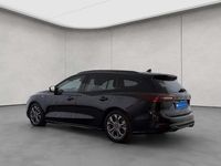 Gebraucht Ford Focus 116 PS (85 kW) 2025 Agate black metallic Kombi