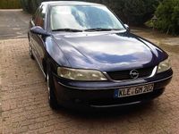 Gebraucht Opel Vectra 156 PS (114 kW) 1999 Blau Limousine