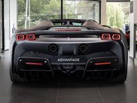 Gebraucht Ferrari SF90 780 PS (573 kW) 2024 Grau Cabrio