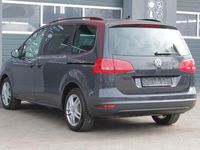 Gebraucht VW Sharan Trendline 140 PS (102 kW) 2011 Grau Van / Kleinbus