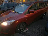 Gebraucht Mazda 5 116 PS (85 kW) 2012 Rot Van / Kleinbus