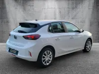 Używany Opel Corsa-e Edition 100 kW (136 KM) 2021 Biały Hatchback