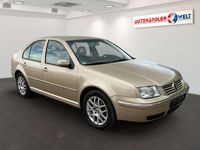 Gebraucht VW Bora Highline 105 PS (77 kW) 2002 Gold Limousine