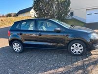 Gebraucht VW Polo 75 PS (55 kW) 2014 Schwarz Kleinwagen