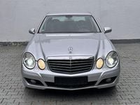 Usata Mercedes E230 204 CV (150 kW) 2007 Argento Berlina